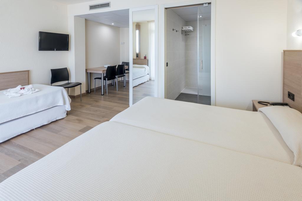 Aparthotel Marinada Salou Luaran gambar